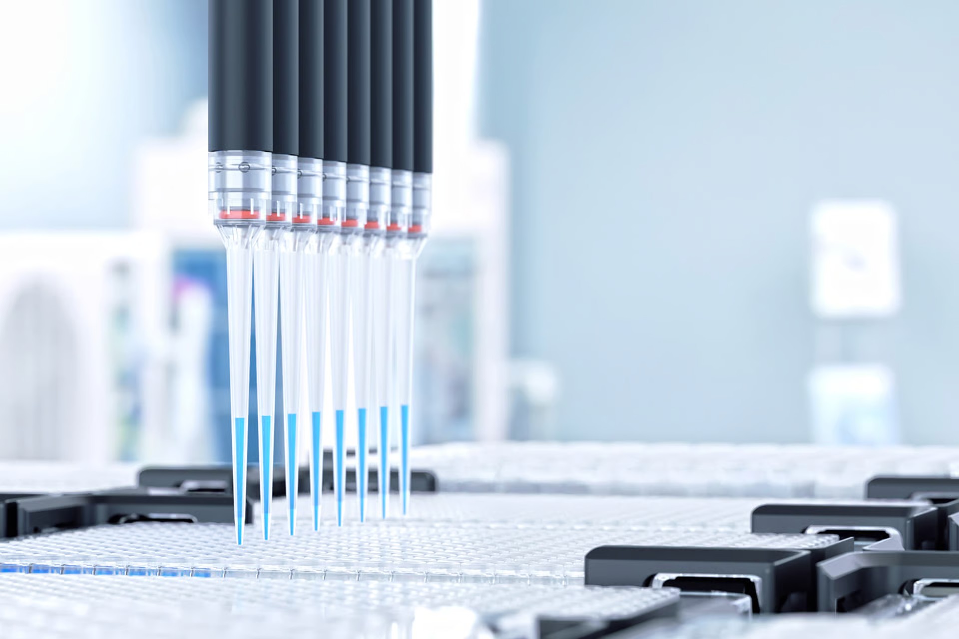 Are Universal Pipette Tips Safe for Liquid Handling Robots